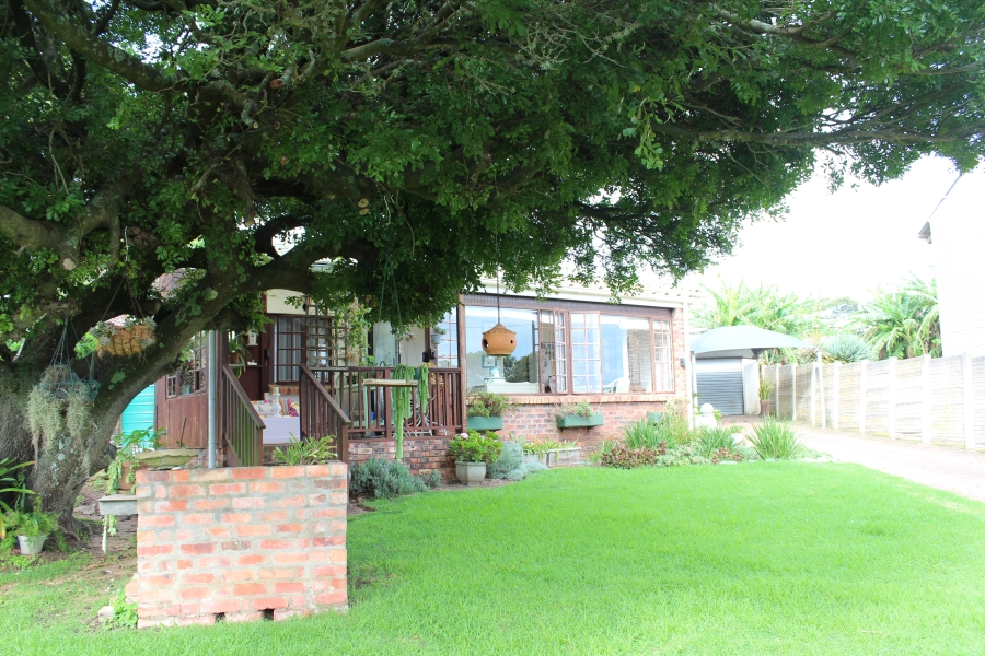 2 Bedroom Property for Sale in West Bank Eastern Cape